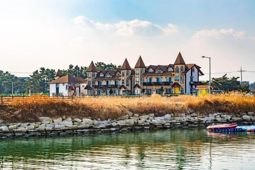 Santa Beach Pension Kangnung Exteriér fotografie